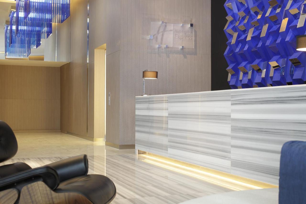 Holiday Inn Express Bengaluru Whitefield Itpl By Ihg מראה חיצוני תמונה