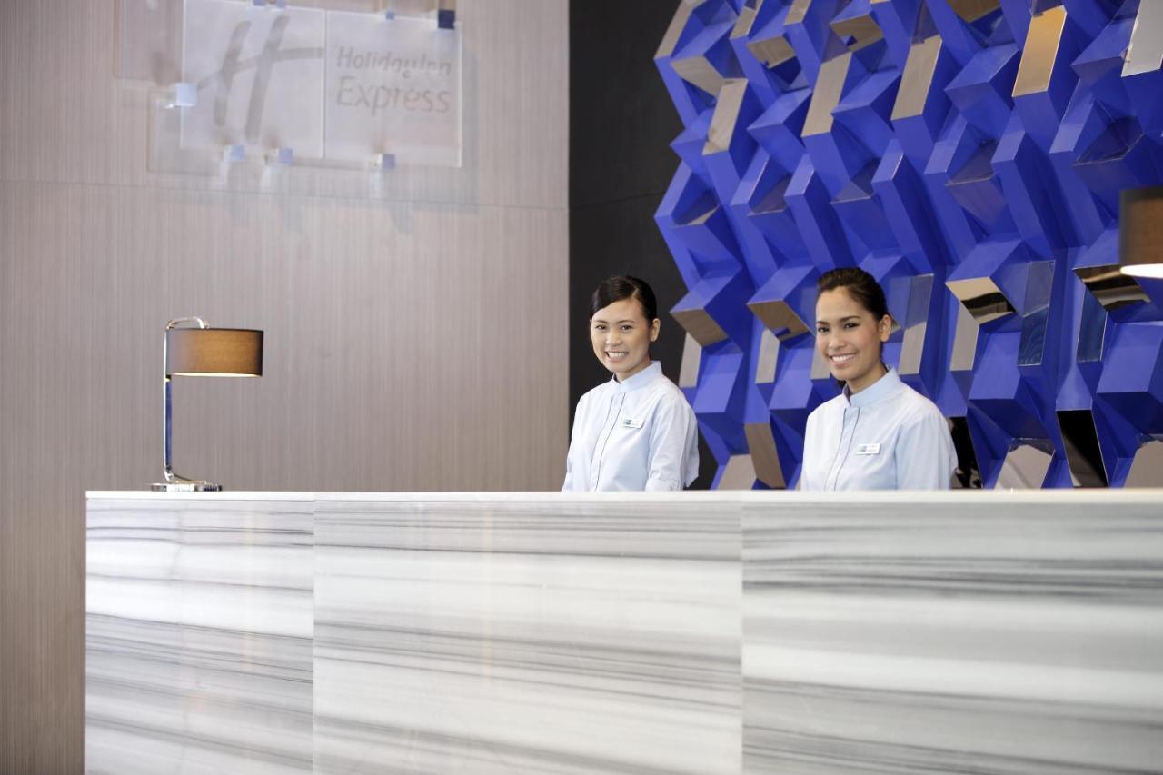Holiday Inn Express Bengaluru Whitefield Itpl By Ihg מראה חיצוני תמונה
