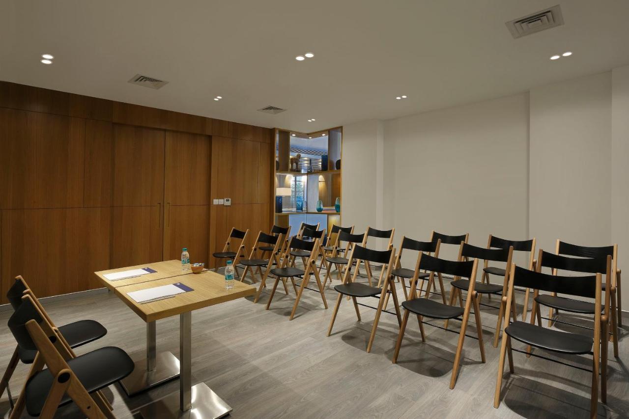 Holiday Inn Express Bengaluru Whitefield Itpl By Ihg מראה חיצוני תמונה