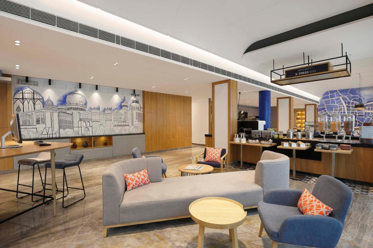 Holiday Inn Express Bengaluru Whitefield Itpl By Ihg מראה חיצוני תמונה